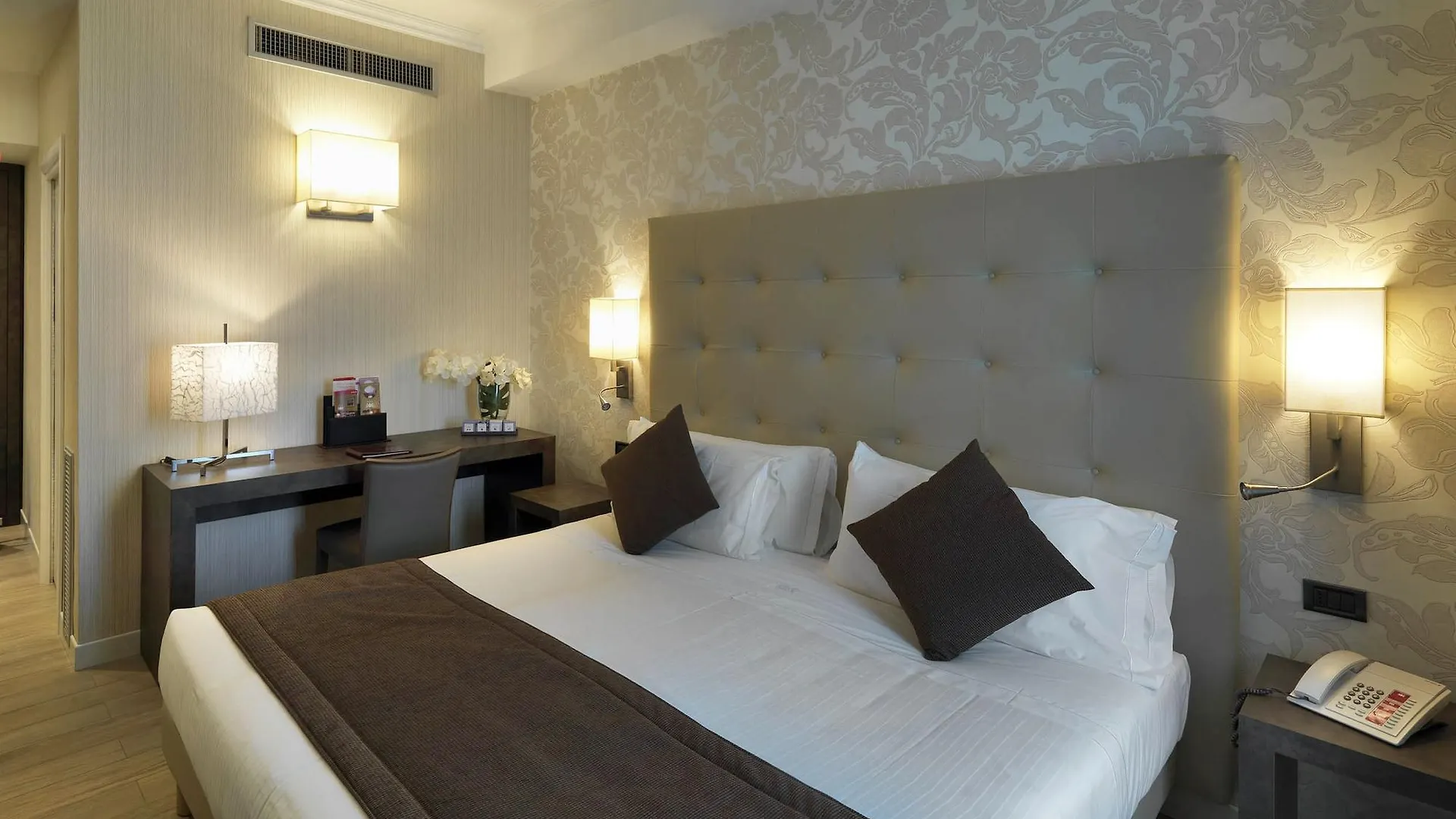 Windsor Hotel Milano Italy