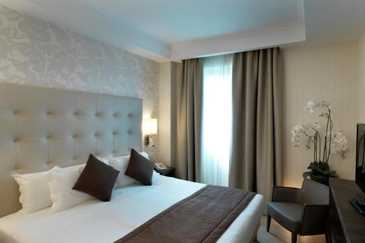 Windsor Hotel Milano 4*, Milan