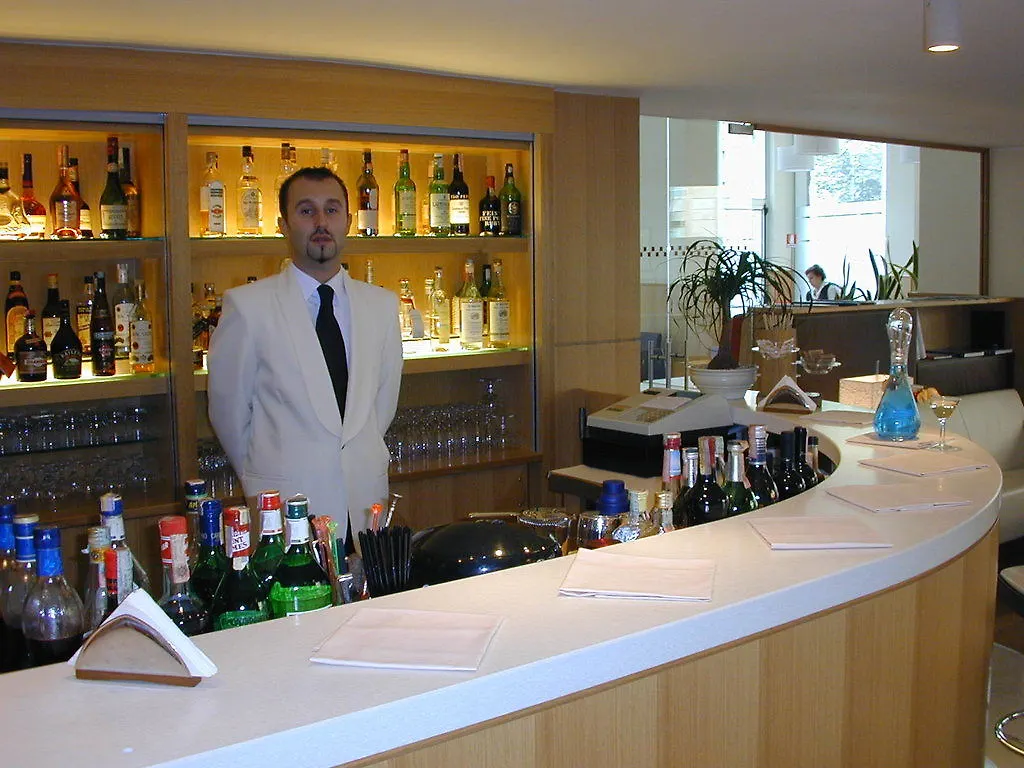 Windsor Hotel Milano 4*, Milan Italy