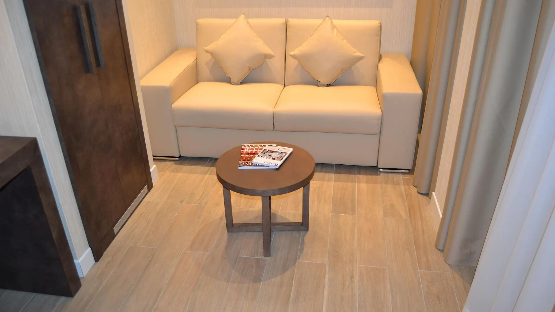 Windsor Hotel Milano 4*, Milaan